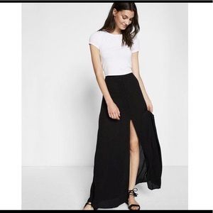 Express Botton Front Maxi